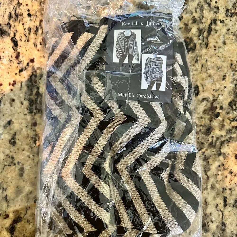 NWT - Black Tan Chevron Shawl Cardi Knit Material - Scarf Buttons- One Size